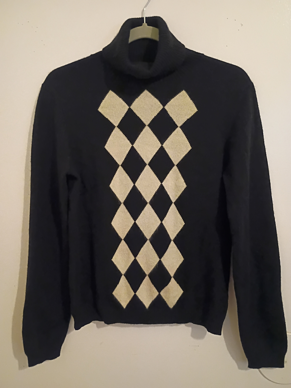 Saks Fifth Avenue Black Turtleneck Sweater Cashmere with Cream Argyle Panel Sz M